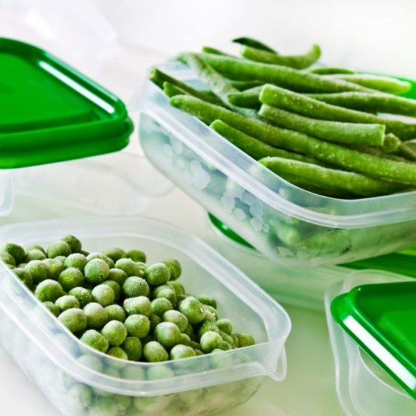 Proper storage of prepared vegetables; simple methods to preserve flavor and make them last longer