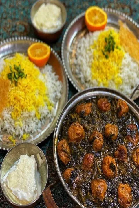 تصویر دوم از آلو بخارا